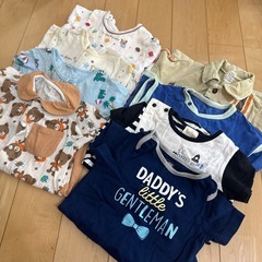 babyお洒落ロンパース＆ロンパース８枚　おもちゃ付の画像