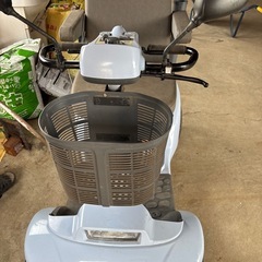 ジャンク品シニアカー中古品ですの画像