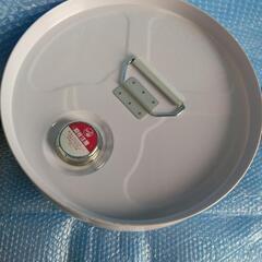 一斗缶　空缶　ペルー缶　缶の画像