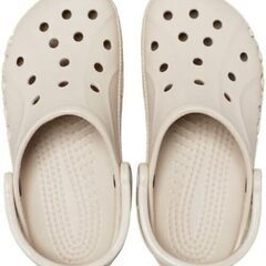 【お譲りします】クロックス　サンダル　バヤBayaクロッグ　光るチャーム付きの画像