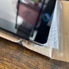 【大特価】Apple iPad (第８世代) Wi-Fi + Cellular 32GB スペースグレイ の画像