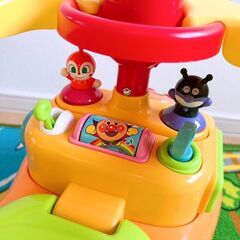 付属品完備★アンパンマン よくばりビジーカー 押し棒+ガード付き お子様のはじめての乗用の画像