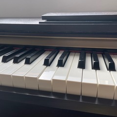 ※鍵盤一部不良あり YAMAHA電子ピアノ03年製の画像