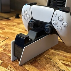 PlayStation5 本体 CFI-1000A（ディスク版）完動・傷無し・付属品＋おまけ付の画像
