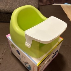 ⭐️Karibuカリブ⭐️ベビーチェア⭐️テーブル付きの画像