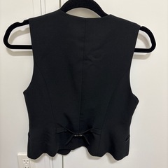 スカート未使用事務員制服　ベスト2枚スカート１枚の画像