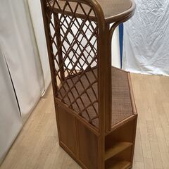 No.97　ラタン　コーナーテレビ台　棚　（豊橋市収集業務課リユース家具）の画像