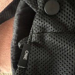 BABYBJÖRN 抱っこひも ONE ブラックの画像
