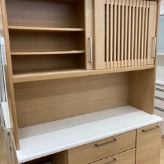 【リユースのサカイ野々市店】 システムキッチン ニトリ 140KB NA 木目調ナチュラル W(幅)141×D(奥行き)39×H(高さ)203cm ※クリーニング済みの画像