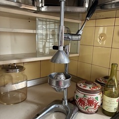 オレンジジュース絞り機