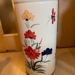傘立て　陶器　花柄の画像