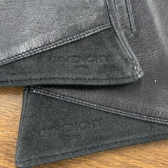 美原店 GIVENCHY レザー 手袋 レディース　ファッションの画像