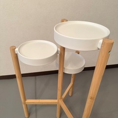 IKEA　花台、フラワースタンドの画像