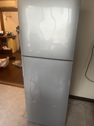 シャープ　冷凍冷蔵庫　SJ-D23B-S (225L) 動作良好　2016年