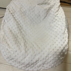 赤ちゃん用の吐き戻し防止クッションの画像
