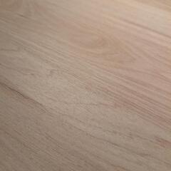 新古品75×75木目テーブルの画像