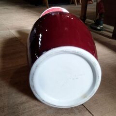 赤い陶器の花瓶 大き目 シンプル オブジェ 置物 フラワーベース　/TJ-2490 2Fの画像
