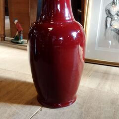 赤い陶器の花瓶 大き目 シンプル オブジェ 置物 フラワーベース　/TJ-2490 2Fの画像