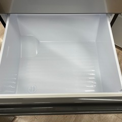 【ジャングルジャングル岸和田和泉インター店】 アクア 4ドア冷蔵庫 AQR-V37P 2024 右開き 高年式 冷蔵庫 AQUA 368L デリエシリーズ 真ん中野菜室 自動製氷　和泉市 堺市 岸和田市 泉大津市 高石市 泉北郡熊取町の画像