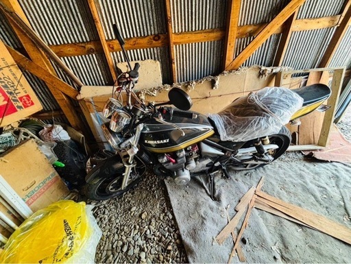 Kawasaki ゼファー400