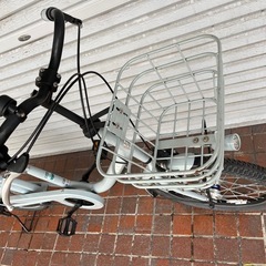 中古自転車　ブリヂストン　BIKKE 20インチ 6段変速　オートライトの画像
