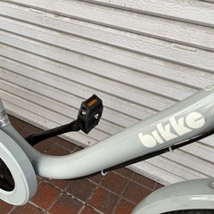 中古自転車　ブリヂストン　BIKKE 20インチ 6段変速　オートライトの画像