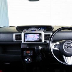 実際見るとその広さにびっくりします😳上下前後左右、全てが広い軽自動車です🎶【🌟自社ローンのカートルズ本庄店🌟】の画像