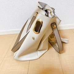 お譲り先決定　トートバッグ　ロデスコ　タッセル付き　形崩れあり　の画像