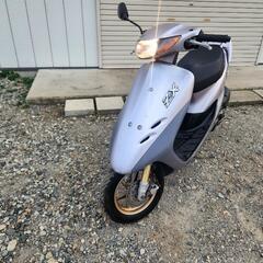 ライブディオZX 7.2 馬力レアカラー　値下げしました｡