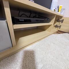 テレビボードの画像