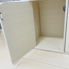 【ニトリ】扉付き　本棚　カラーボックス　テレビ台の画像