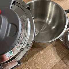 T-fal/ティファール 家庭用 圧力鍋 両手鍋 clipsoの画像