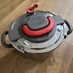  T-fal/ティファール 家庭用 圧力鍋 両手鍋 clipsoの画像