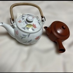 急須3 湯呑み10 マグカップ1 お茶碗5の画像