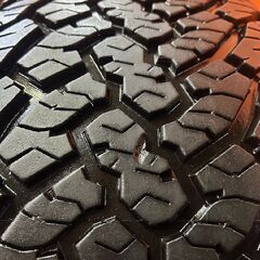 GRIPMAX A/T 265/70R17 17インチ 夏タイヤ 4本 20年製 バリ溝 ホワイトレター FJクルーザー ランクルプラド等　(KTS200)の画像