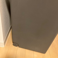 キャスター付きゴミ箱2個セットの画像