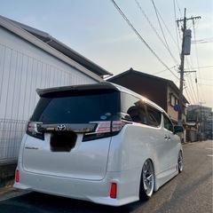 30ヴェルファイアカスタム車‼️4独エアサス‼️アルパインツインナビ‼️の画像