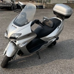 ビックスクーター　ホンダ　フォルツァ