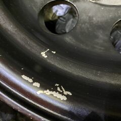 M/T ミッキートンプソン 社外ホイール 15インチ 4本 8J6HPCD139.7-28 ブラック 深リム ランクル ランクルプラド等　(VHR081) の画像