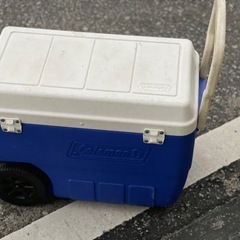 コルマン　クーラーボックスの画像