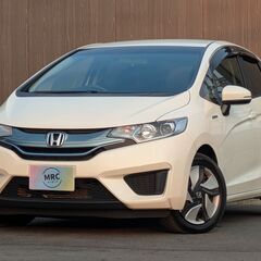 ★禁煙車！H26年！フィットハイブリッド【Fパッケージ】ハーフレ...