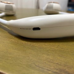 首掛け扇風機の画像