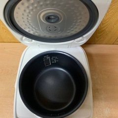 ✅ヤマダ電機マイコンジャー炊飯器✅ ✅YEC-M10G1✅の画像