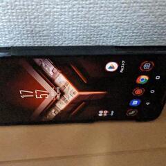 ASUS ROG Phone (初代) ゲーミングスマホの画像
