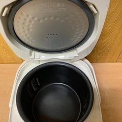 ✅象印マイコン炊飯ジャー✅ ✅NL-DS10✅の画像
