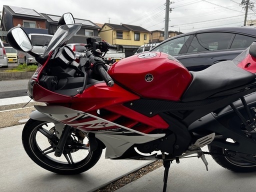 ヤマハ　YZF-R15