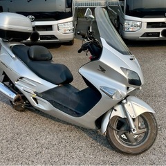 ビックスクーター　ホンダ　フォルツァの画像