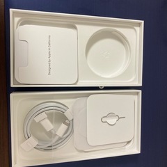 【空箱】iPhone 13 外箱 (付属品一部欠品あり)の画像