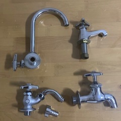 未使用　蛇口いろいろ　　　横型スワン　立水栓　散水栓　横水栓