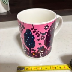 無料マグカップ　熱くなると絵が変わる